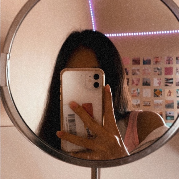 hi i’m christina! - Picture 3 of 3